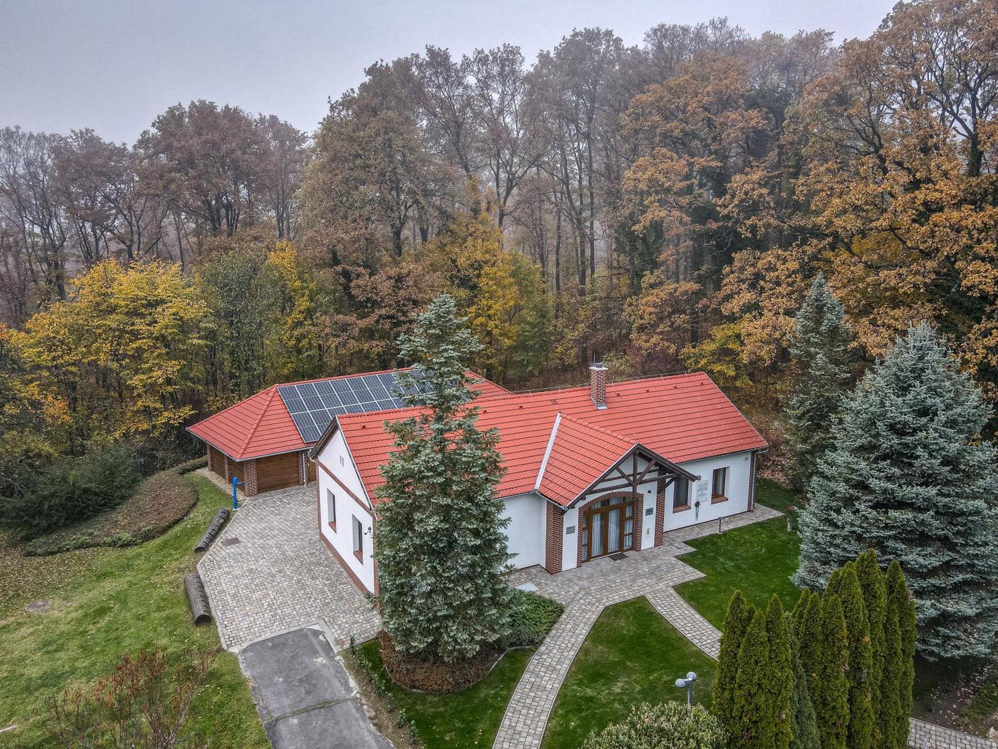 Haracsi Vendeghaz Hotel Zselickisfalud Luaran gambar